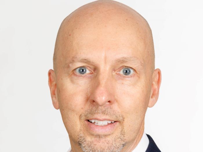 Steven Balla headshot